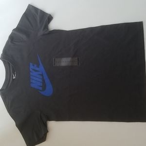 Nike boys short sleeve T-Shirt